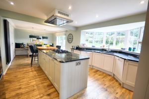 Kitchen- click for photo gallery